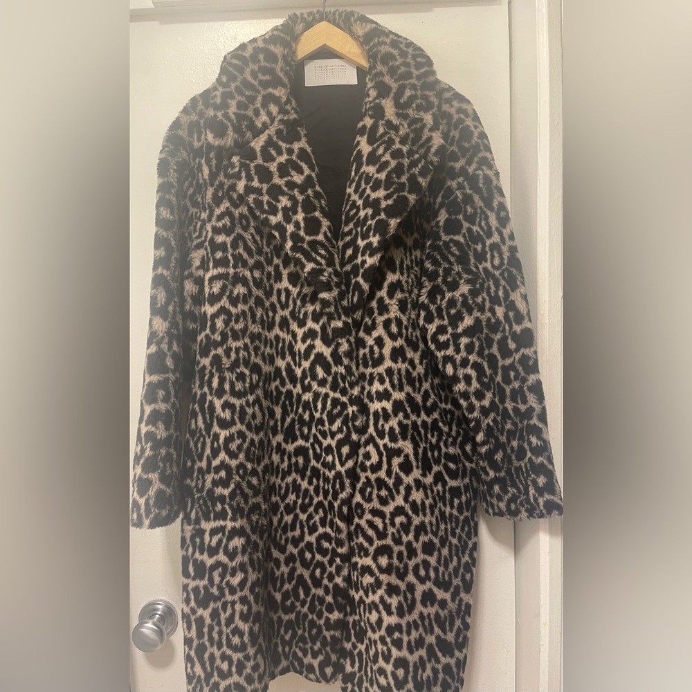 Harris Wharf London faux fur leopard coat